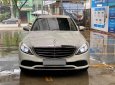 Mercedes-Benz C200 2020 - Nhà tôi cần bán xe C200 2020 Exclusive số tự động, bản full option, màu trắng