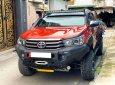 Toyota Hilux 2018 - Gia đình cần bán Hilux 2018, số tự động, máy dầu, màu cam độc quyền