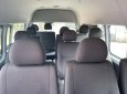 Toyota Hiace 2017 - Bán Toyota Hiace 2017 số sàn, máy xăng, màu bạc nhập Nhật