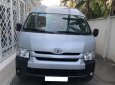 Toyota Hiace 2018 - Nhà cần bán Toyota Hiace 2018, số sàn, 16 chỗ, máy xăng, nhập Nhật, màu bạc