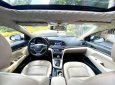 Hyundai Elantra 2019 - Mình cần bán xe Hyundai Elantra 2019, số tự động, bản 2.0, màu trắng