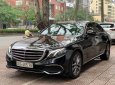 Mercedes-Benz E200 Exclusive 2020 - Cần bán xe Mercedes E200 Exclusive 2020, màu đen