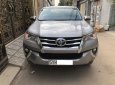 Toyota Fortuner 2020 - Cần bán xe Fortuner 2020, số tự động, máy dầu, màu bạc, mới ken xà ben