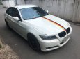 BMW 3 Series 2008 - Mình cần bán BMW 320i 2008, số tự động, màu trắng, nhập Đức, còn mới ken xà ben