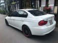 BMW 3 Series 2008 - Mình cần bán BMW 320i 2008, số tự động, màu trắng, nhập Đức, còn mới ken xà ben