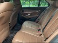 Mercedes-Benz E200 2016 - Mình cần bán xe Mercedes E200 2016 đăng ký 2017, số tự động, màu đen