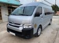 Toyota Hiace 2014 - Tôi bán xe Toyota Hiace 2014, số sàn, máy xăng, màu xám