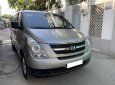 Hyundai Starex 2015 - Bán gấp Hyundai Starex Van 2015, số sàn, máy dầu, màu xám