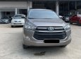 Toyota Innova 2.0E 2018 - Bán Toyota Innova 2.0E đời 2018, màu nâu