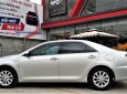 Toyota Camry E 2015 - Cần bán xe Toyota Camry 2.0E 2015 màu bạc, xe đẹp đi kĩ, chính hãng Toyota Sure