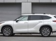 Toyota Highlander Platinum Hybird 2021 - Bán xe Toyota Highlander Platinum Hybird đời 2021, màu trắng, xe nhập