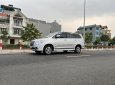 Toyota Innova 2.0E 2016 - Tôi cần bán chiếc xe ô tô Toyota Innova 2.0E màu ghi bạc sx 2016