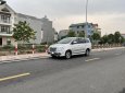 Toyota Innova 2.0E 2016 - Tôi cần bán chiếc xe ô tô Toyota Innova 2.0E màu ghi bạc sx 2016, tên tư nhân chính chủ