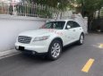 Infiniti FX     2004 - Cần bán gấp Infiniti FX năm sản xuất 2004, màu trắng, nhập khẩu  