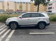 Kia Sorento  GAT 2.4L 2WD 2013 - Cần bán lại xe Kia Sorento GAT 2.4L 2WD đời 2013, màu bạc, 482 triệu