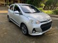 Hyundai Grand i10 2017 - Cần bán gấp Hyundai Grand i10 năm 2017, màu bạc số sàn, 280tr