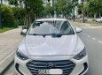 Hyundai Elantra MT  2017 - Bán xe Hyundai Elantra MT năm sản xuất 2017, màu trắng số sàn giá cạnh tranh