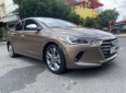 Hyundai Elantra   2.0AT 2018 - Cần bán Hyundai Elantra 2.0AT sản xuất năm 2018, màu nâu, giá 550tr