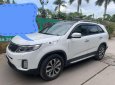 Kia Sorento 2016 - Bán Kia Sorento sản xuất năm 2016, màu trắng xe gia đình