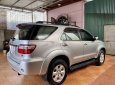 Toyota Fortuner 2011 - Bán Toyota Fortuner năm 2011, màu bạc số tự động