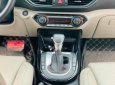 Kia Cerato   1.6 AT Luxury  2019 - Cần bán lại xe Kia Cerato 1.6 AT Luxury đời 2019, màu đen