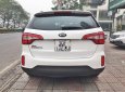 Kia Sorento 2016 - Cần bán Kia Sorento sản xuất 2016, màu trắng chính chủ, giá chỉ 625 triệu