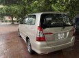 Toyota Innova 2016 - Bán Toyota Innova sản xuất 2016, màu bạc chính chủ