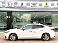 Mazda 3   2.0 AT  2016 - Cần bán lại xe Mazda 3 2.0 AT đời 2016, màu trắng còn mới