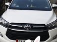 Toyota Innova   2.0E  2019 - Cần bán lại xe Toyota Innova 2.0E năm sản xuất 2019, màu trắng xe gia đình, 596 triệu