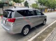 Toyota Innova   E  2019 - Cần bán lại xe Toyota Innova E năm sản xuất 2019, màu bạc