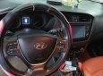 Hyundai i20 Active 2017 - Cần bán lại xe Hyundai i20 Active sản xuất năm 2017, màu trắng, xe nhập đẹp như mới