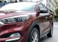 Hyundai Tucson 2015 - Bán ô tô Hyundai Tucson sản xuất 2015, màu đỏ, nhập khẩu