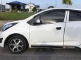 Chevrolet Spark 2017 - Bán ô tô Chevrolet Spark sản xuất 2017, màu trắng