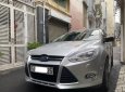 Ford Focus 2015 - Cần bán lại xe Ford Focus năm sản xuất 2015, màu bạc xe gia đình