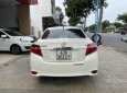 Toyota Vios    2017 - Cần bán lại xe Toyota Vios sản xuất năm 2017, màu trắng số sàn, giá 355tr