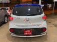 Hyundai Grand i10 1.2 AT  2018 - Cần bán lại xe Hyundai Grand i10 1.2 AT sản xuất năm 2018, màu trắng