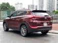 Hyundai Tucson 2015 - Bán ô tô Hyundai Tucson sản xuất 2015, màu đỏ, nhập khẩu