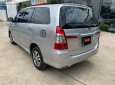 Toyota Innova   2.0E  2015 - Cần bán gấp Toyota Innova 2.0E đời 2015, màu bạc