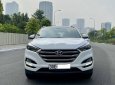 Hyundai Tucson 2016 - Bán Hyundai Tucson 2016, màu trắng, nhập khẩu nguyên chiếc chính chủ