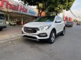 Hyundai Santa Fe 2017 - Bán Hyundai Santa Fe năm sản xuất 2017, màu trắng