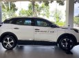 Peugeot 3008 2021 - Cần bán Peugeot 3008 sản xuất 2021, màu trắng, giá chỉ 989 triệu