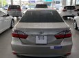 Toyota Camry 2.5Q 2016 - Bán ô tô Toyota Camry 2.5Q năm sản xuất 2016, màu nâu vàng