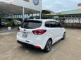 Kia Rondo   2.0L  2020 - Bán Kia Rondo 2.0L đời 2020, màu trắng số sàn