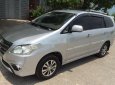 Toyota Innova 2015 - Cần bán gấp Toyota Innova đời 2015, màu bạc chính chủ, 385 triệu