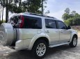 Ford Everest   2.5L 4x2 MT  2014 - Ford Everest 2.5L 4x2 MT - 2014