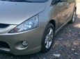 Mitsubishi Grandis   2.4 AT  2008 - Bán Mitsubishi Grandis 2.4 AT đời 2008, màu vàng xe gia đình