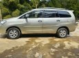 Toyota Innova 2006 - Cần bán Toyota Innova sản xuất 2006, màu bạc còn mới, 186 triệu