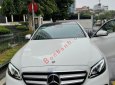 Mercedes-Benz E250 2017 - Cần bán lại xe Mercedes sản xuất 2017, màu trắng 