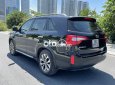 Kia Sorento 2017 - Bán Kia Sorento 2017, màu đen xe gia đình, giá chỉ 620 triệu