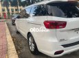 Kia Sedona 2019 - Bán Kia Sedona sản xuất 2019, màu trắng chính chủ, giá tốt